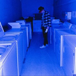 Meet your Posher, Easton